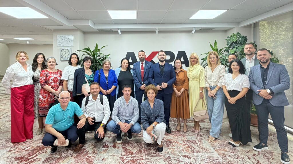 ZZZCG i NAES Albanije potpisali Sporazum o partnerstvu opportunity from Employment Agency Montenegro